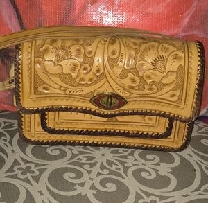 1977 Hand Tooled Leather Bag Gorgeous